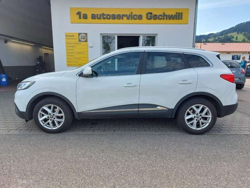 Gletscherweiss Gebraucht 2017 Renault Kadjar XMOD SUV | 12.400 € (Fairer Preis) - Bild 1/4