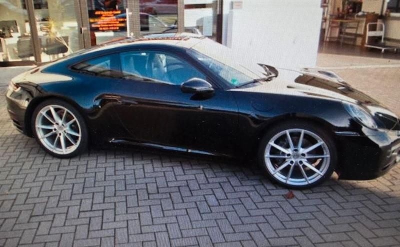 Gebraucht Porsche 911 Carrera 385 PS (283 kW) 2020 Schwarz Coupé