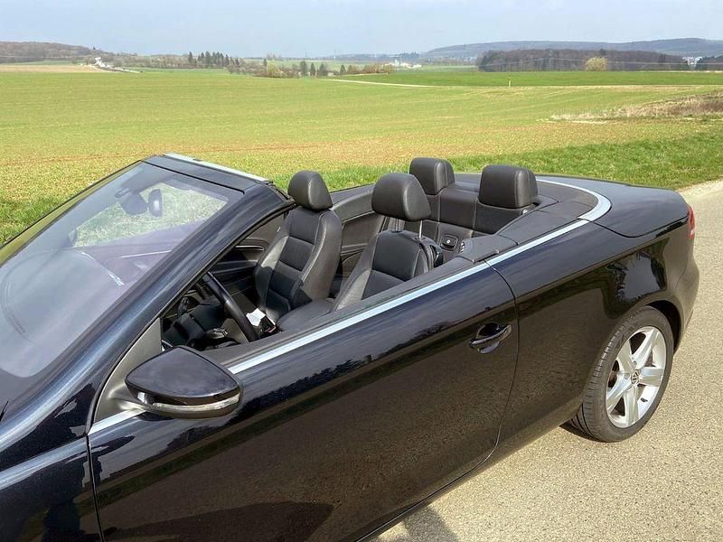 Gebraucht VW Eos Exclusive 160 PS (117 kW) 2011 Schwarz Cabrio
