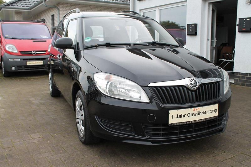 Gebraucht Skoda Roomster Plus Edition 69 PS (50 kW) 2014 Schwarz Van / Kleinbus