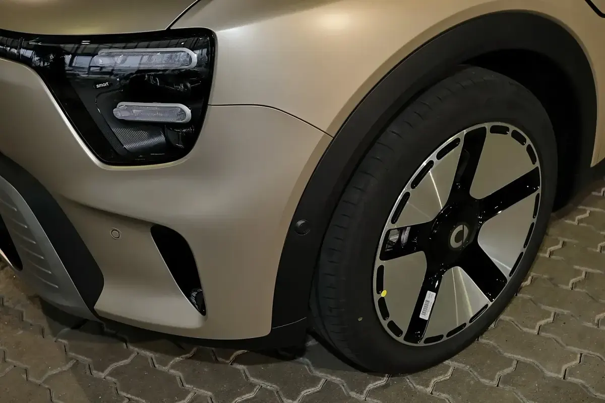 Gebraucht Smart #5 Premium 196 kW (267 PS) 2026 Satur beige matte  eclipse blac SUV