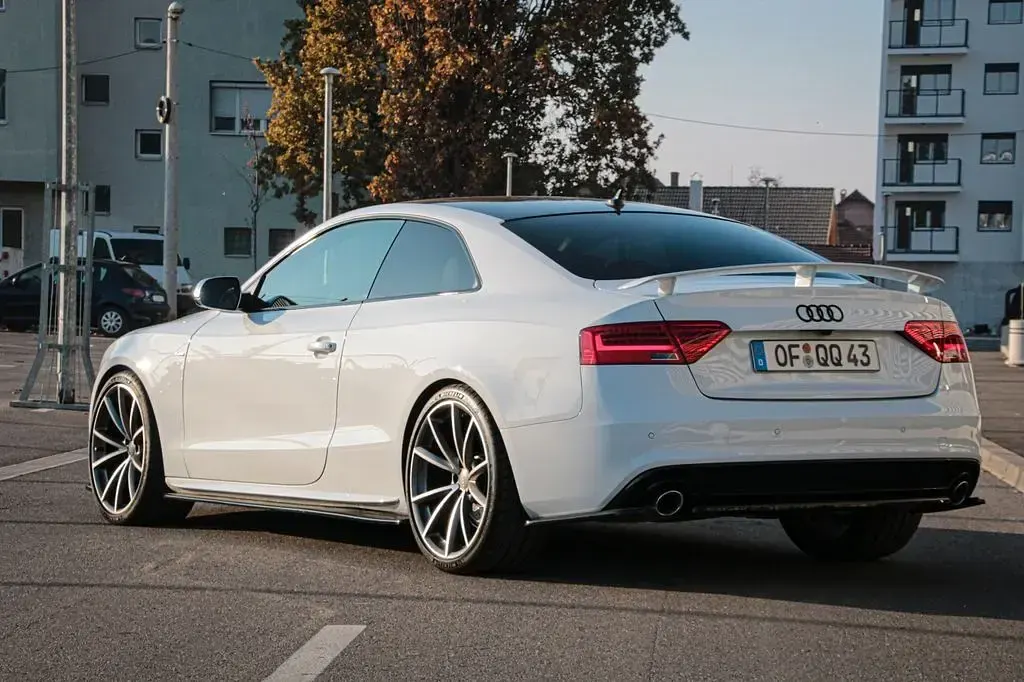 Gebraucht Audi A5 Sport 245 PS (180 kW) 2014 Weiß Coupé