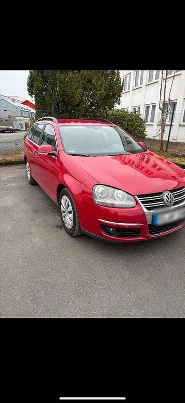Gebraucht VW Golf V 140 PS (102 kW) 2008 Rot Kombi