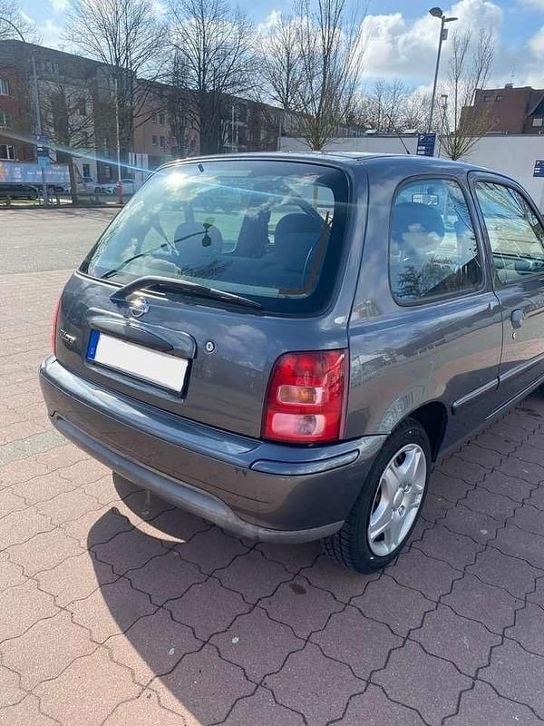 Gebraucht Nissan Micra Comfort 60 PS (44 kW) 2002 Grau Kleinwagen