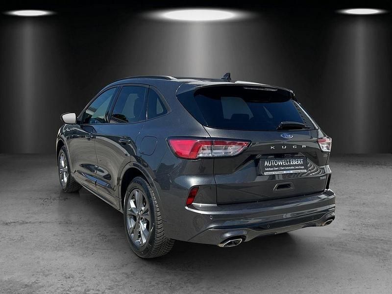 Gebraucht Ford Kuga ST-Line 224 PS (164 kW) 2021 Magneticgrau () SUV