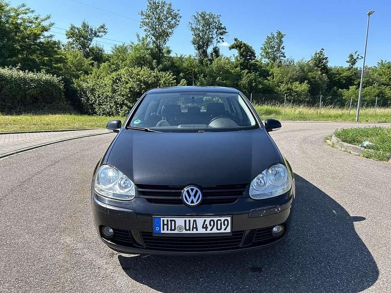 Gebraucht 2006 VW Golf V Goal Limousine | 2.300 € (Etwas zu teuer) - Bild 1/4