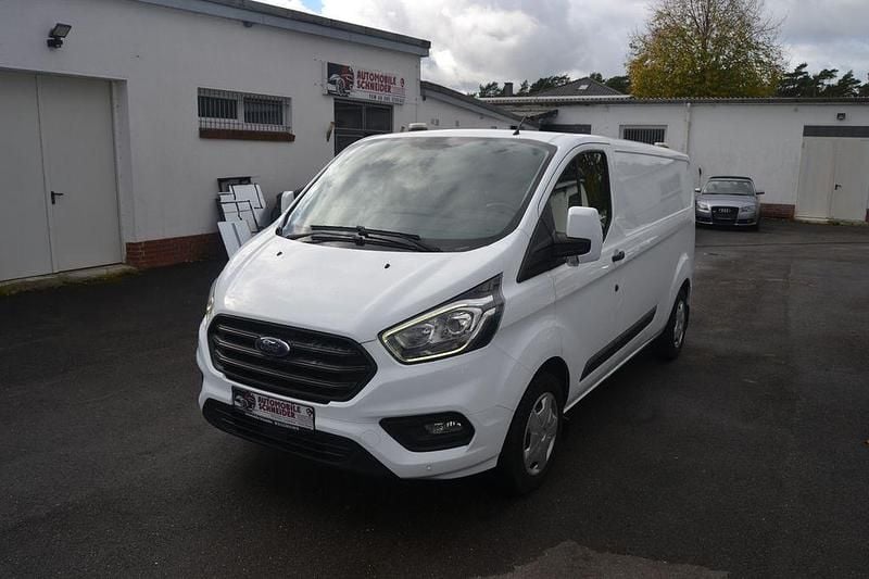 Gebraucht Ford Transit Custom Trend 170 PS (125 kW) 2018 Weiß Van / Kleinbus