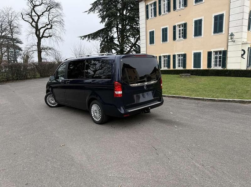 Usata Mercedes V220 163 CV (119 kW) 2019 Monovolume