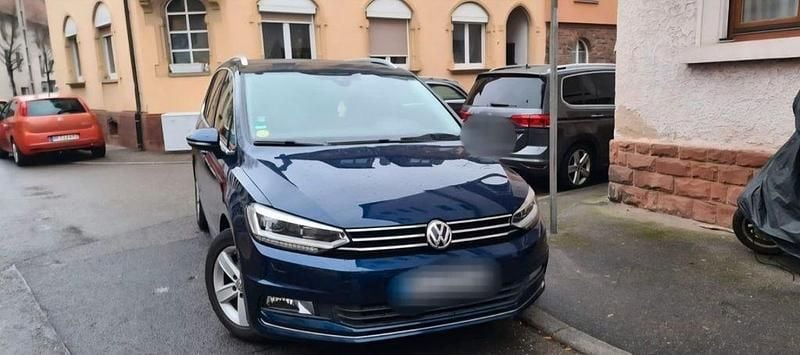 Gebraucht VW Touran Highline 190 PS (139 kW) 2016 Blau Van / Kleinbus