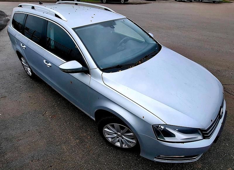 Gebraucht VW Passat 140 PS (102 kW) 2014 Silber Kombi