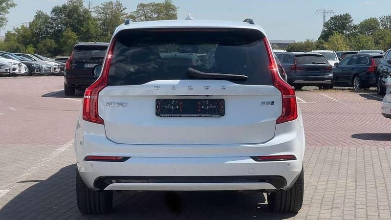 Gebraucht Volvo XC90 Ultimate 235 PS (172 kW) 2022 Crystal white pearl SUV