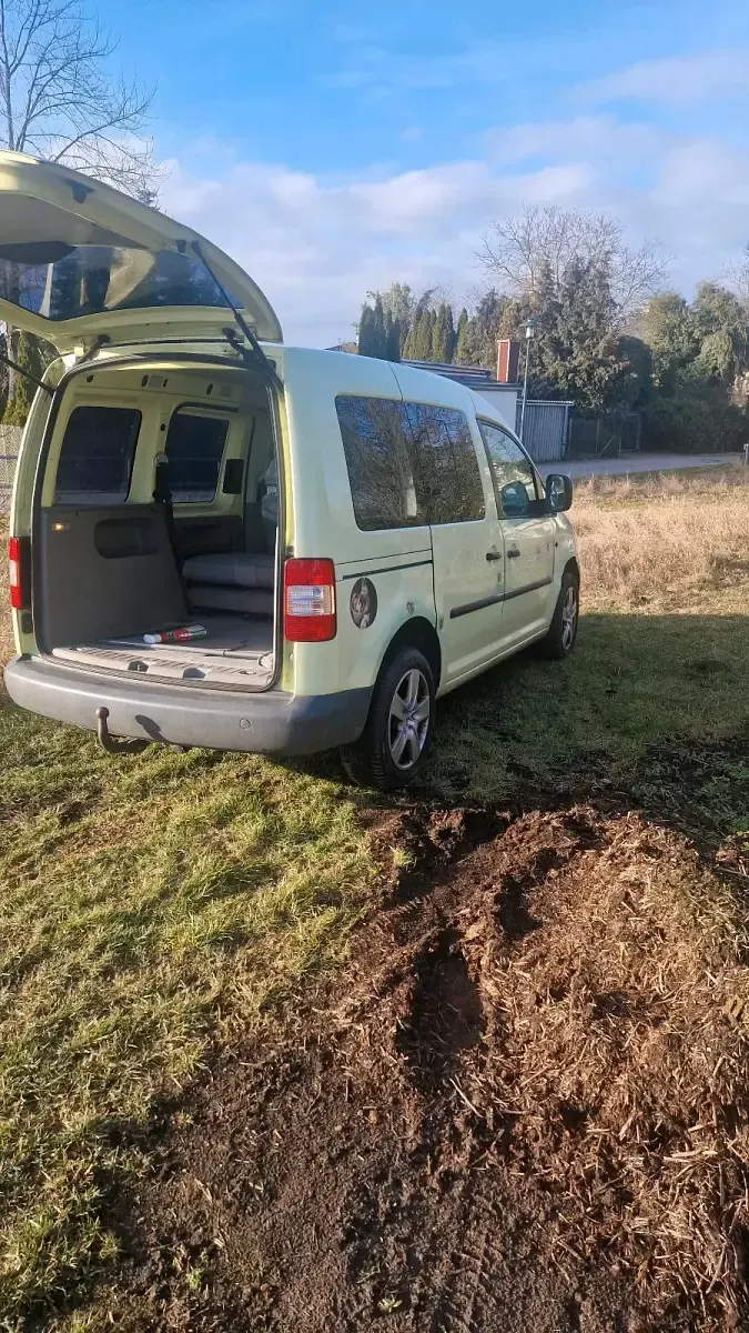 Używany VW Caddy Life 80 KM (58 kW) 2006 Zielony Minivan