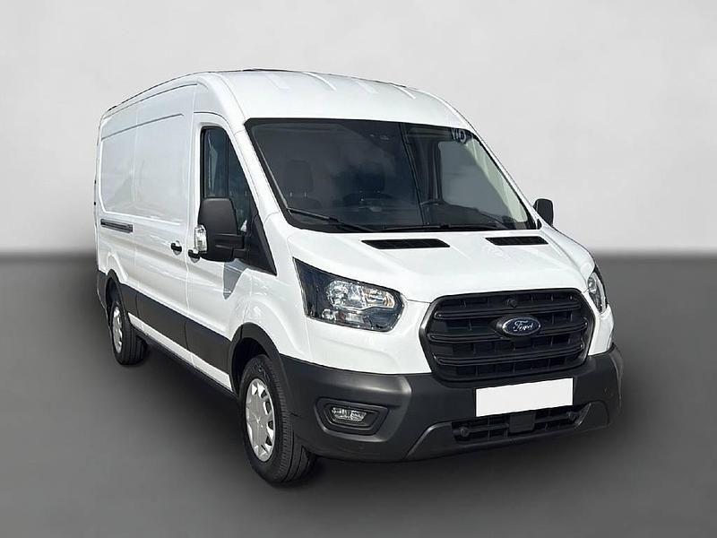 Gebraucht Ford Transit Trend 131 PS (96 kW) 2023 Weiß Van