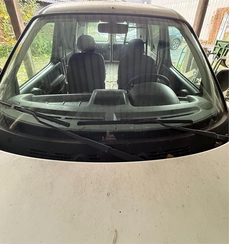 Weiß Gebraucht 2005 Peugeot Partner Van | 1.000 € - Bild 1/4