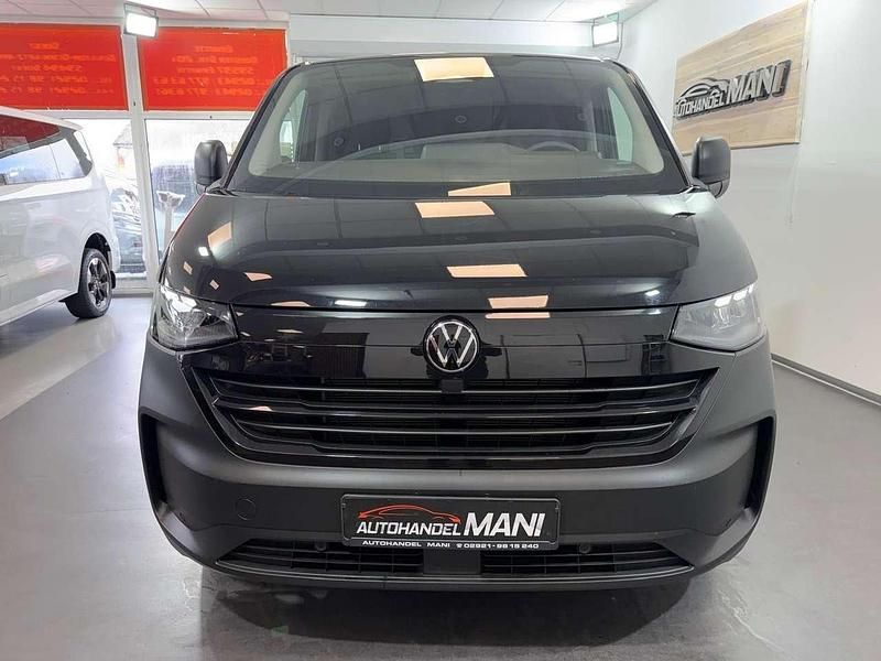 Gebraucht VW Transporter 110 PS (80 kW) 2025 Midnight black metallic Van