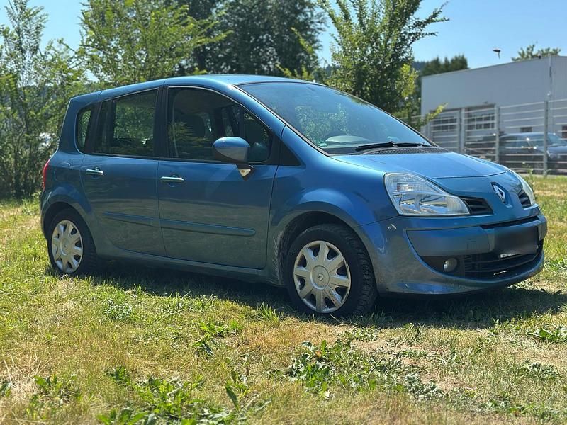 Używany Renault Modus 74 KM (54 kW) 2008 Minivan