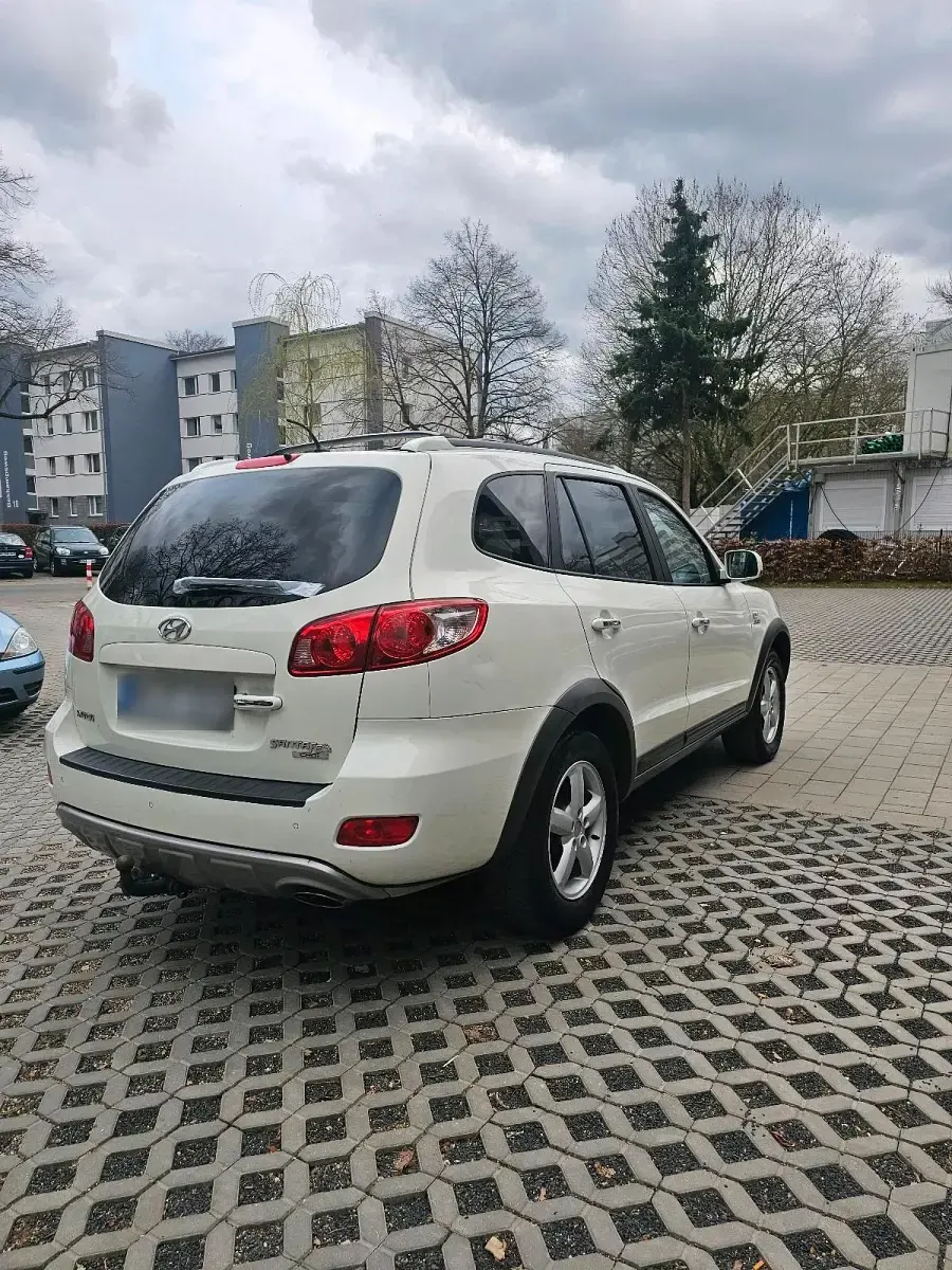 Gebraucht Hyundai Santa Fe 155 PS (114 kW) 2008 Weiß SUV