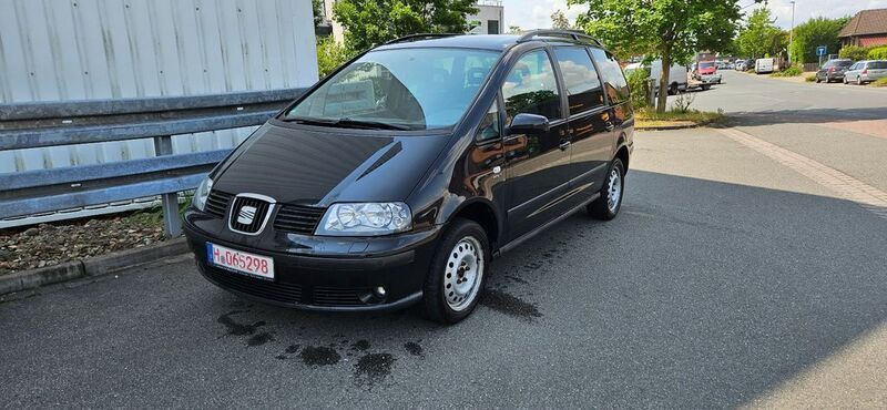 Schwarz Gebraucht 2008 Seat Alhambra Reference Van / Kleinbus | 2.500 € (Fairer Preis) - Bild 1/4