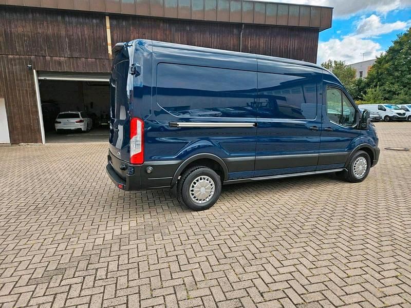 Second-hand Ford Transit 170 CP (125 kW) 2020 Albastru Monovolum