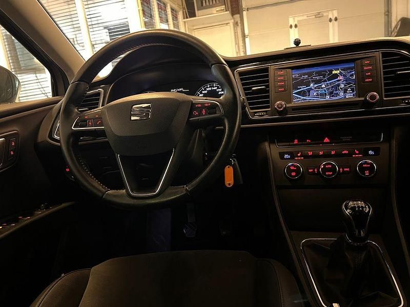 Gebraucht Seat Leon 110 PS (80 kW) 2014 Grau Limousine