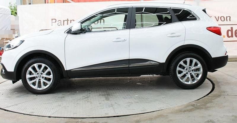 Gebraucht Renault Kadjar 131 PS (96 kW) 2015 Weiß SUV