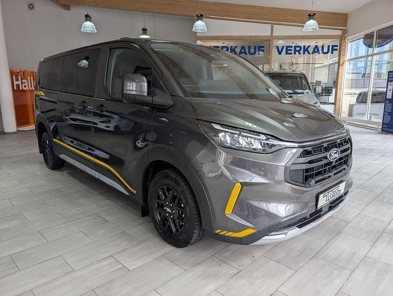 Gebraucht Ford Transit Custom 170 PS (125 kW) 2025 Grau Van / Kleinbus