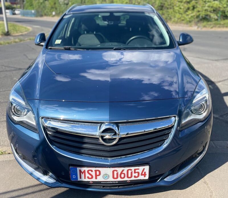 Blau Gebraucht 2015 Opel Insignia Innovation Kombi | 7.300 € (Guter Preis) - Bild 1/4
