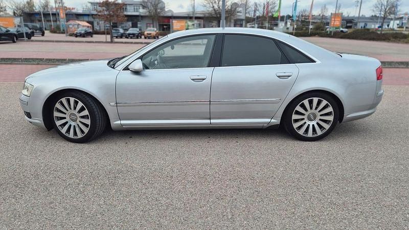 Second-hand Audi A8 Performance 335 CP (246 kW) 2003 Argintiu Berlinǎ