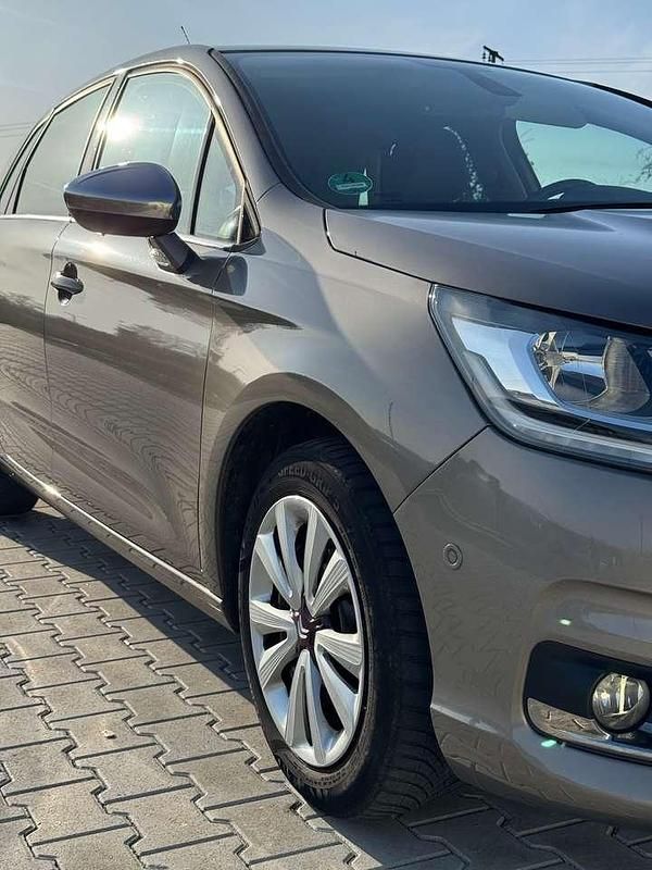 Gebraucht Citroën C4 PureTech 131 PS (96 kW) 2016 Grau Limousine