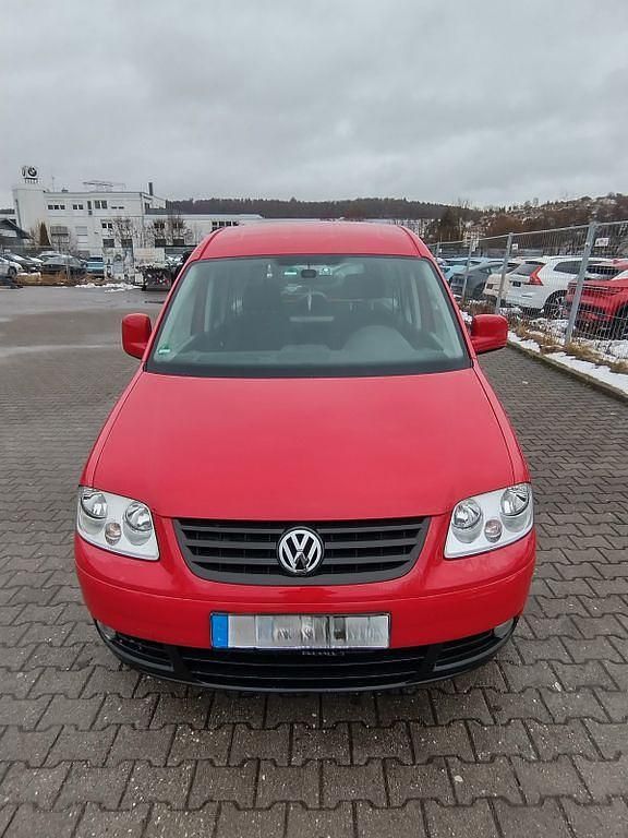 Gebraucht VW Caddy Maxi 102 PS (75 kW) 2010 Rot Van / Kleinbus
