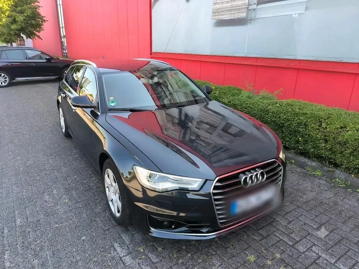 Gebraucht Audi A6 190 PS (139 kW) 2015 Andere farben Kombi
