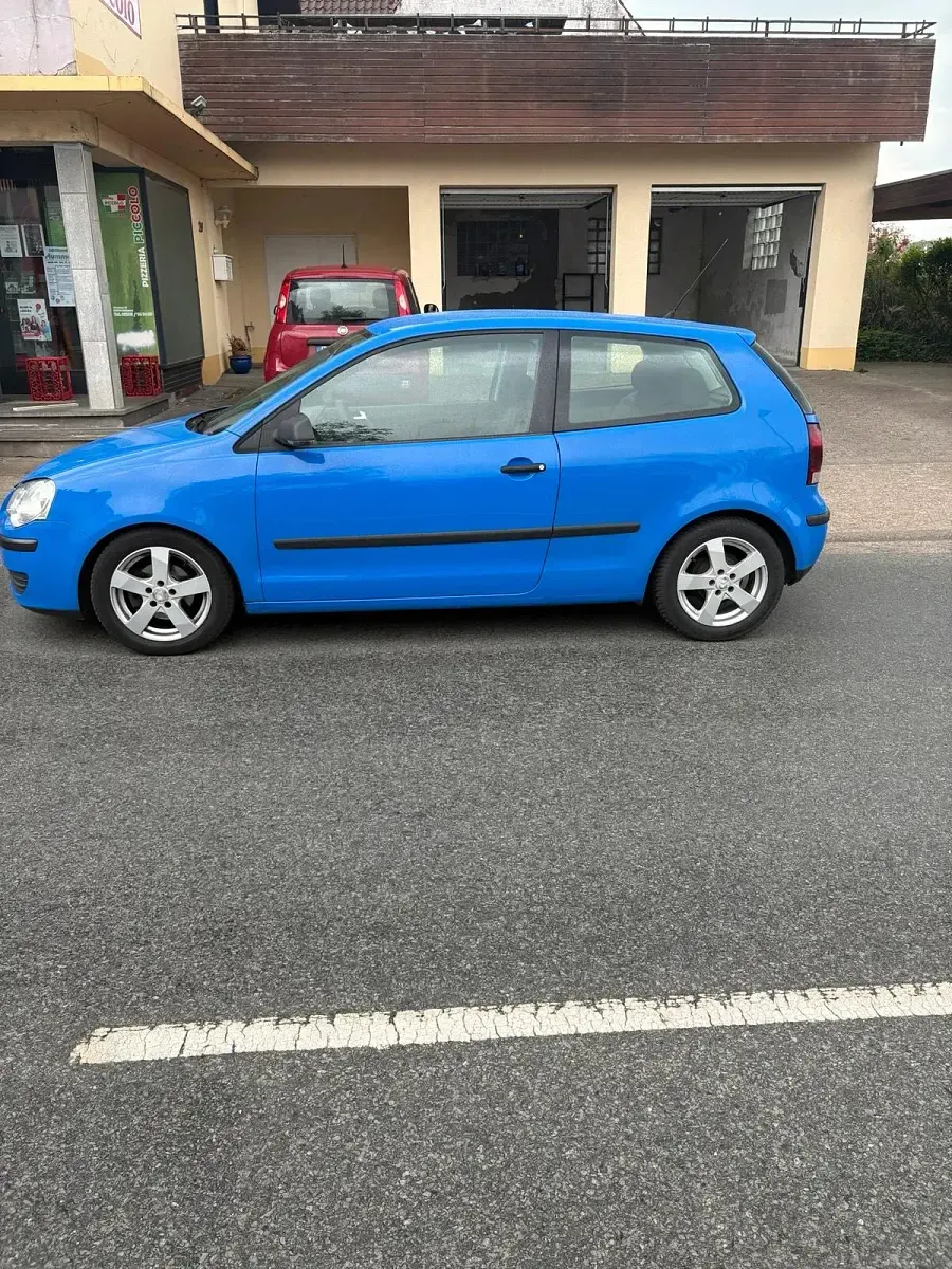 Gebraucht VW Polo 80 PS (58 kW) 2008 Blau Kleinwagen