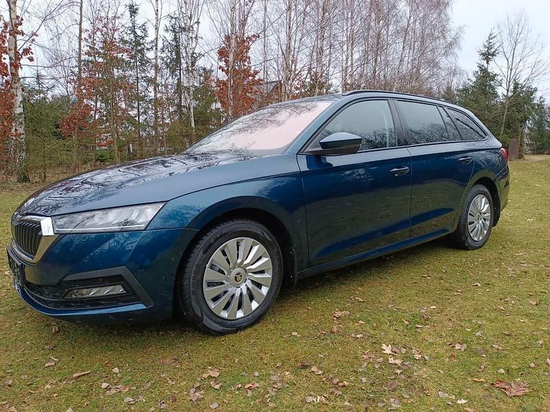 Gebraucht Skoda Octavia Ambition 150 PS (110 kW) 2021 Blau Kombi