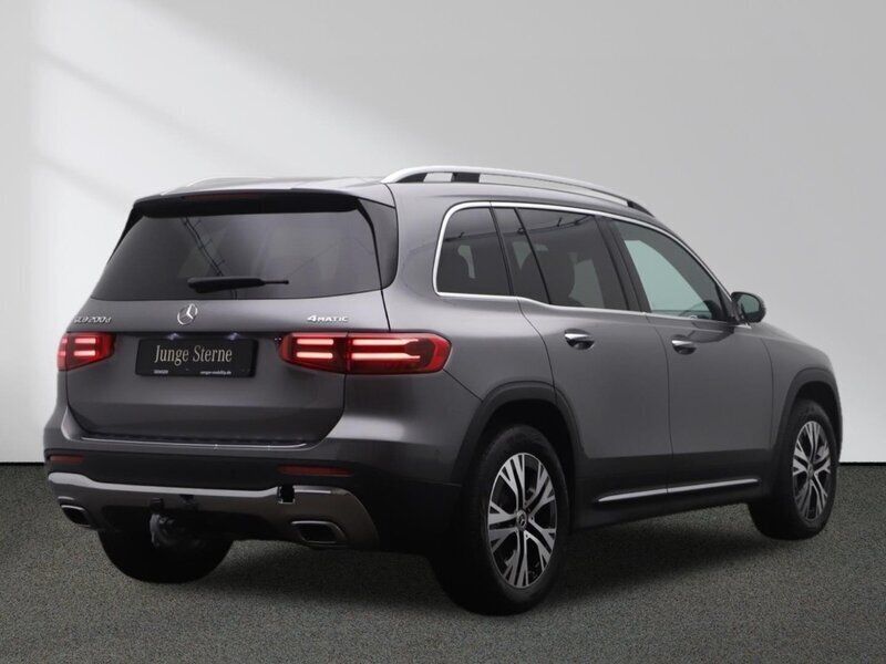 Gebraucht Mercedes GLB200 Progressive 150 PS (110 kW) 2024 Grau SUV
