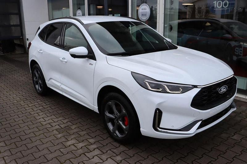 Neu Ford Kuga ST-Line X 242 PS (177 kW) 2025 Weiß SUV