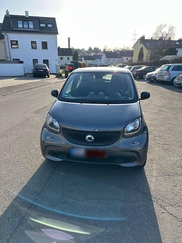 Gebraucht Smart ForFour Electric Drive 60 kW (82 PS) 2017 Schwarz Kleinwagen