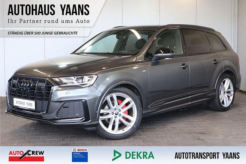 Grau Gebraucht 2022 Audi Q7 Competition SUV | 49.989 € (Superpreis) - Bild 1/4