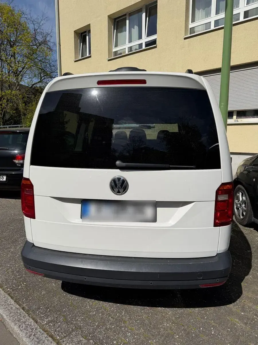 Gebraucht VW Caddy Trendline 102 PS (75 kW) 2016 Weiß Van / Kleinbus