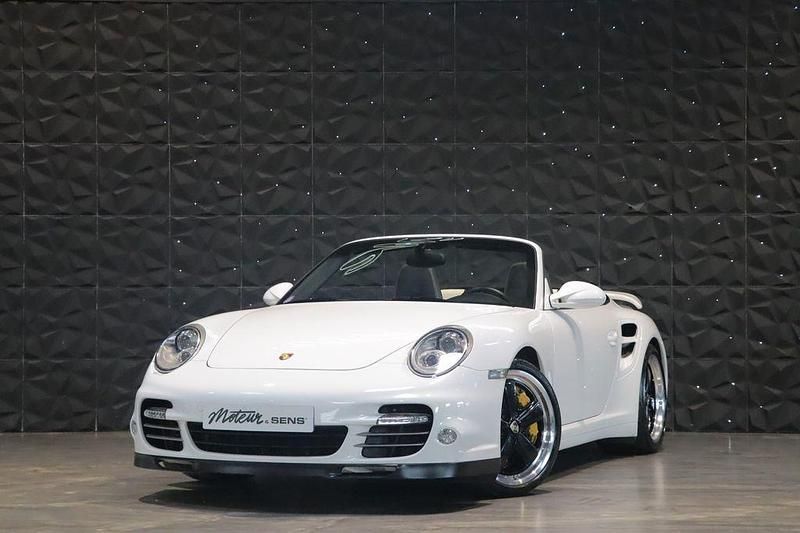 Weiß Gebraucht 2012 Porsche 911 Turbo S Cabriolet Cabrio | 124.900 € (Etwas zu teuer) - Bild 1/4