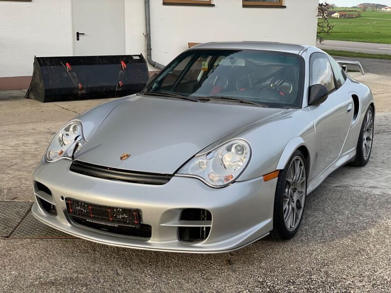 Silber Gebraucht 2002 Porsche 911 GT2 Coupé | 99.999 € - Bild 1/4