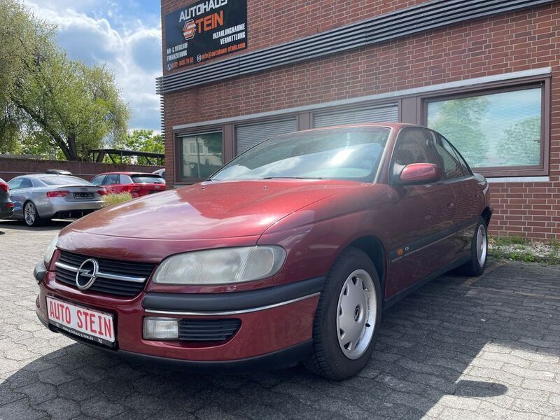 Rot Gebraucht 1996 Opel Omega Limousine | 1.399 € (Superpreis) - Bild 1/4