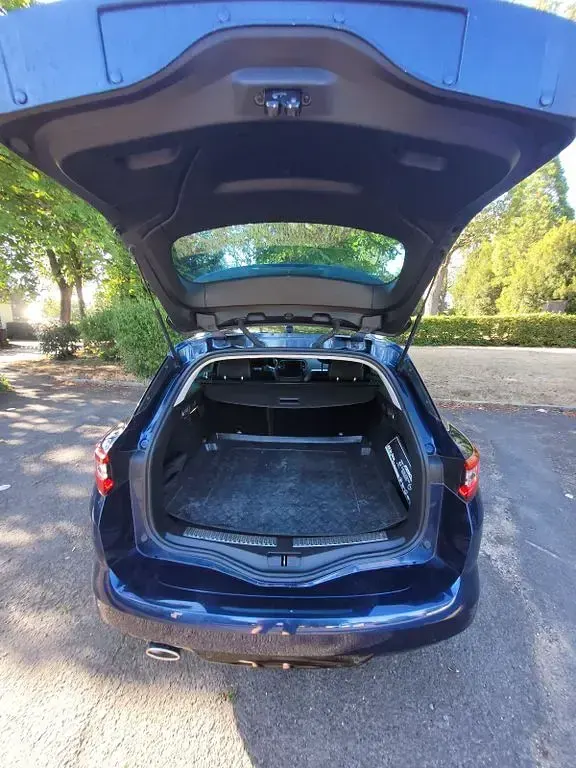 Gebraucht Renault Mégane IV Bose Edition 140 PS (102 kW) 2019 Blau Limousine