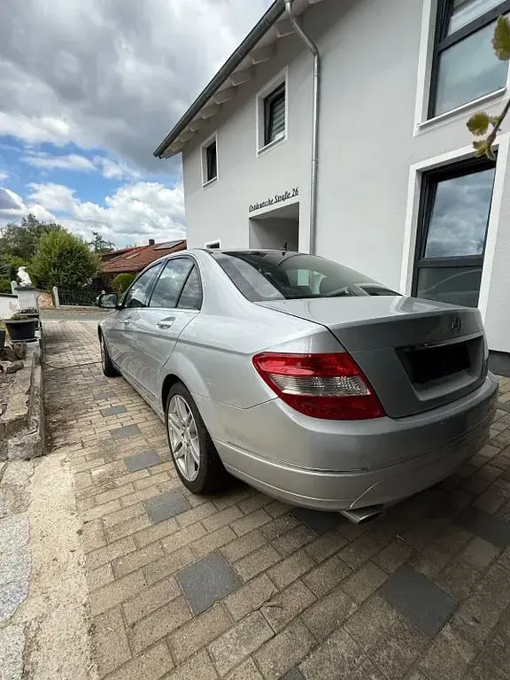 Gebraucht Mercedes C280 231 PS (169 kW) 2007 Silber Limousine