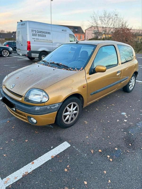 Gold Gebraucht 1999 Renault Clio II Kleinwagen | 350 € (Superpreis) - Bild 1/4