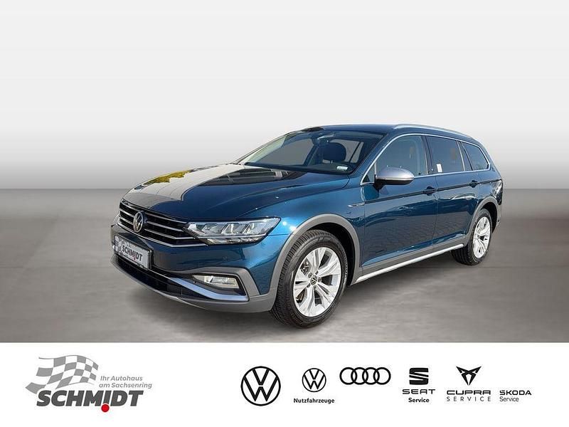 Gebraucht VW Passat Alltrack 200 PS (147 kW) 2022 Blau Kombi