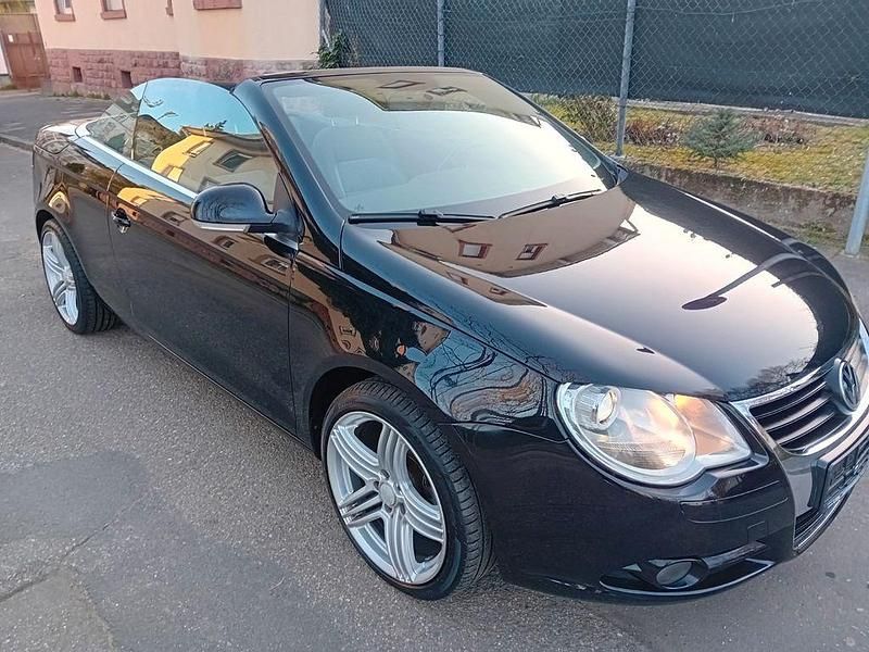 Gebraucht VW Eos 122 PS (89 kW) 2008 Schwarz Cabrio
