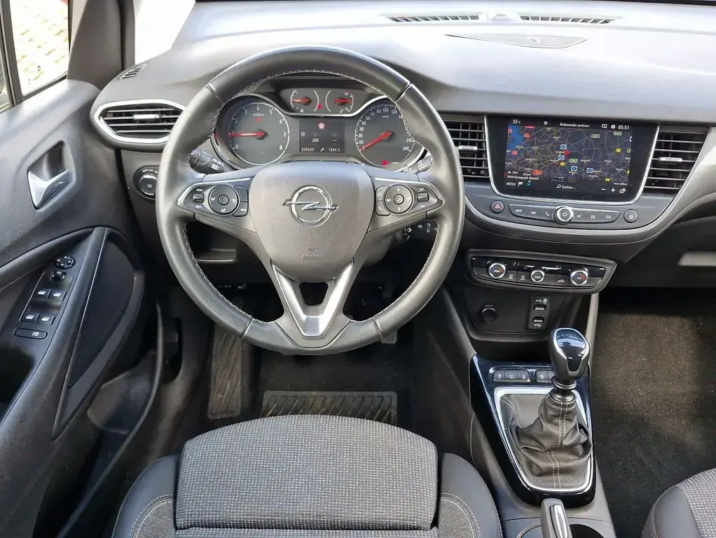 Gebraucht Opel Crossland Elegance 110 PS (80 kW) 2022 Grau SUV