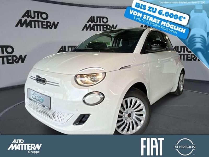 Arktis weiß Neu 2025 Fiat 500e Red Limousine | 26.490 € - Bild 1/4