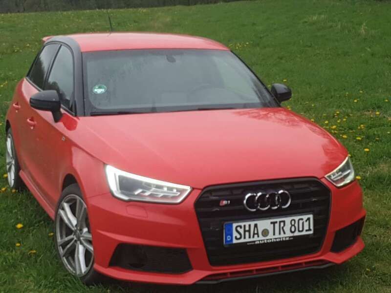 Rot Gebraucht 2015 Audi S1 Sportback Kleinwagen | 15.300 € (Teuer) - Bild 1/4