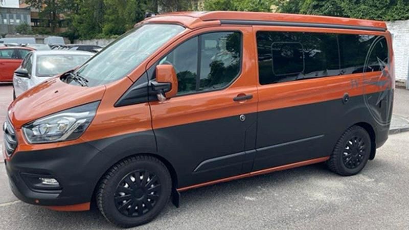 Gebraucht Ford Transit Nugget 170 PS (125 kW) 2019 Orange Van / Kleinbus